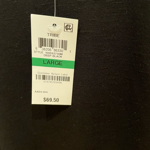 BNWT embellished cold shoulder blouse - Picture 2 of 4